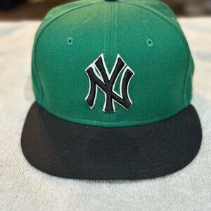 New Era Green 59FIFTY New York Yankees Baseball Hat